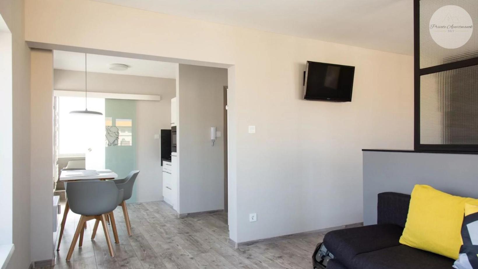 Sky Panorama Apartman 페치 외부 사진